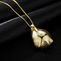 Aetolia 925 Sterling Silver Natural Freshwater Pearl Necklace Charm Shell Design Pendant Necklace FN0018