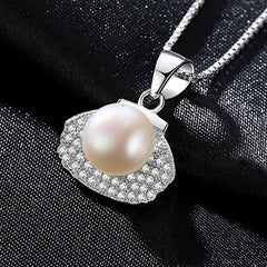 Aetolia 925 Sterling Silver Natural Freshwater Pearl Necklace Halo Shell Shaped Pendant Necklace FN0014