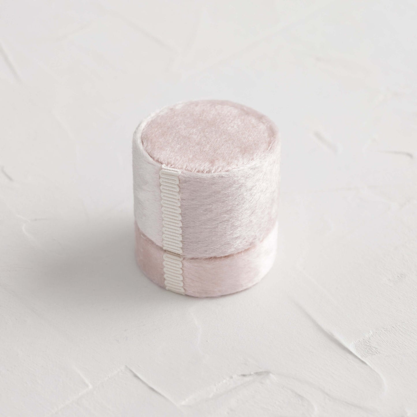 Velvet Ring Box - Petal Pink