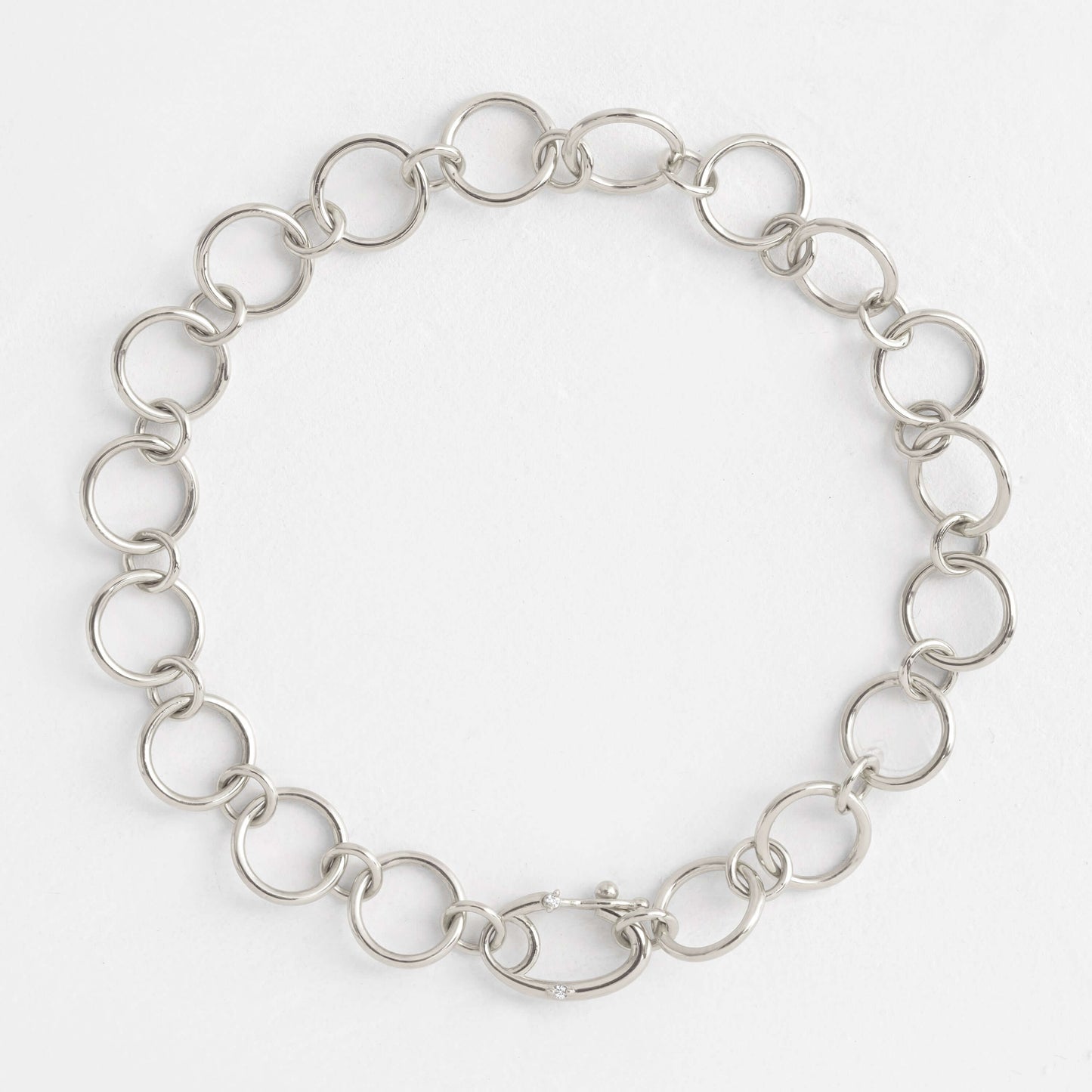 Oval Catch Clasp Chain Bracelet